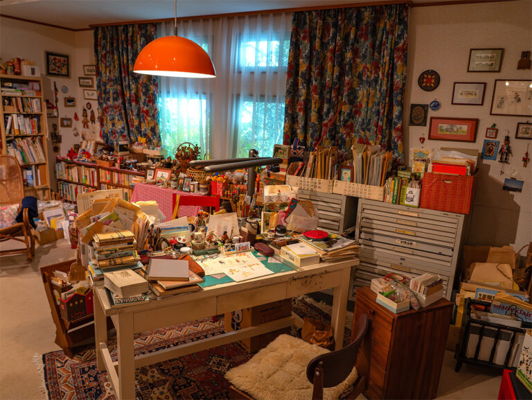 ≪絵本の舞台を訪ねて≫ 三鷹の森ジブリ美術館「山脇百合子の仕事部屋